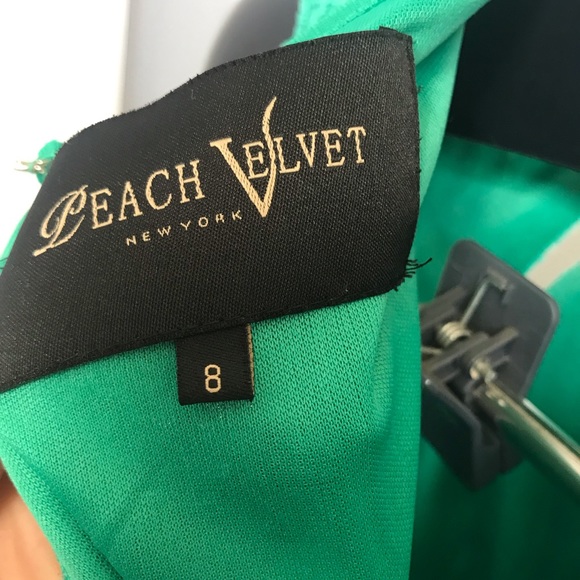 Women formal dress - Picture 5 of 5